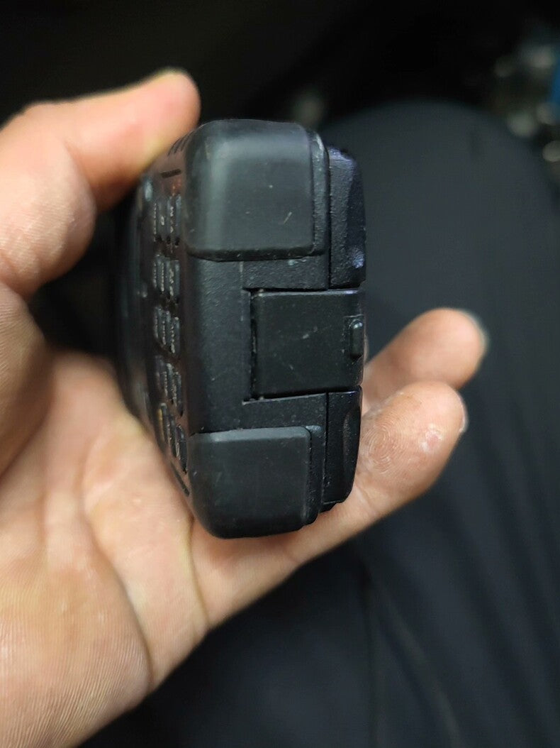 1PC Used Yaesu VX-7R Walkie Talkie with Battery Antenna & Charging Cable