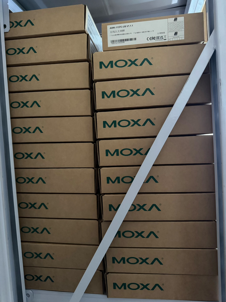 MOXA AWK-1137C-US Industrial Wireless Ethernet Bridge