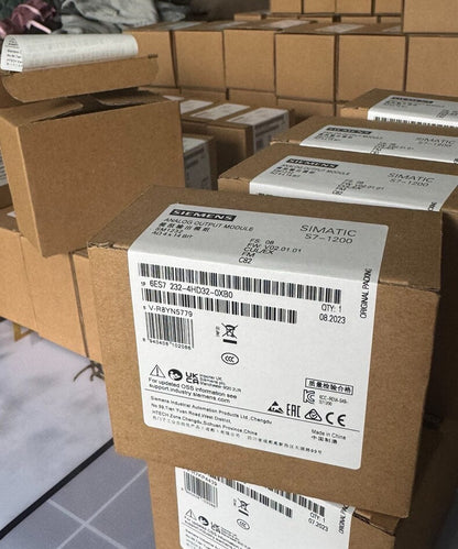 Siemens 6ES7232-4HD32-0XB0 4-Channel Analog Output