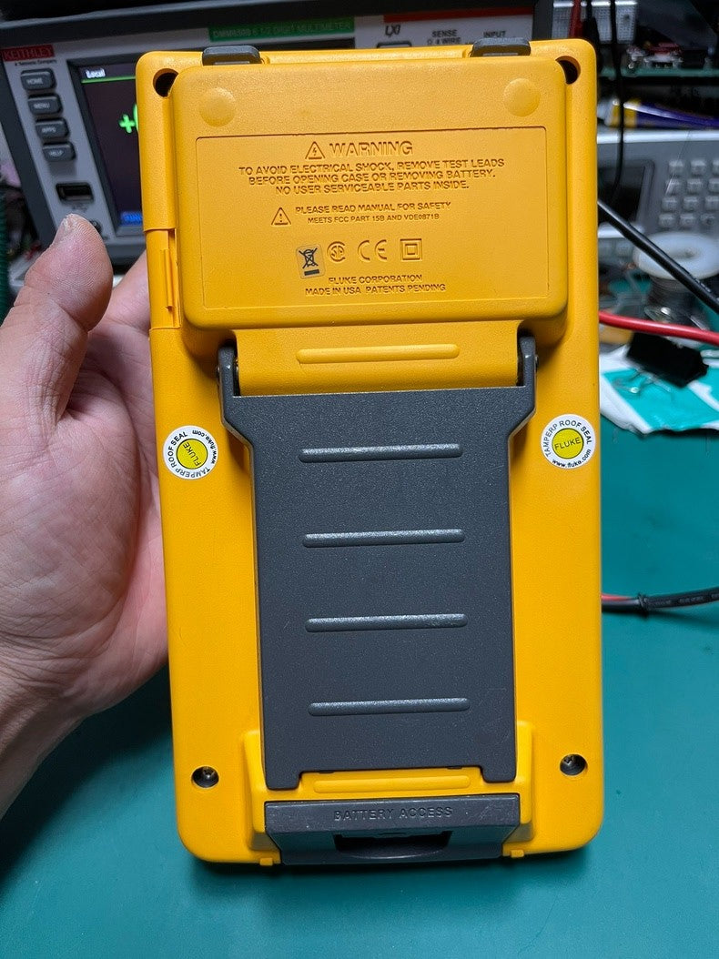 Used Fluke 744 Multifunction Process Calibrator