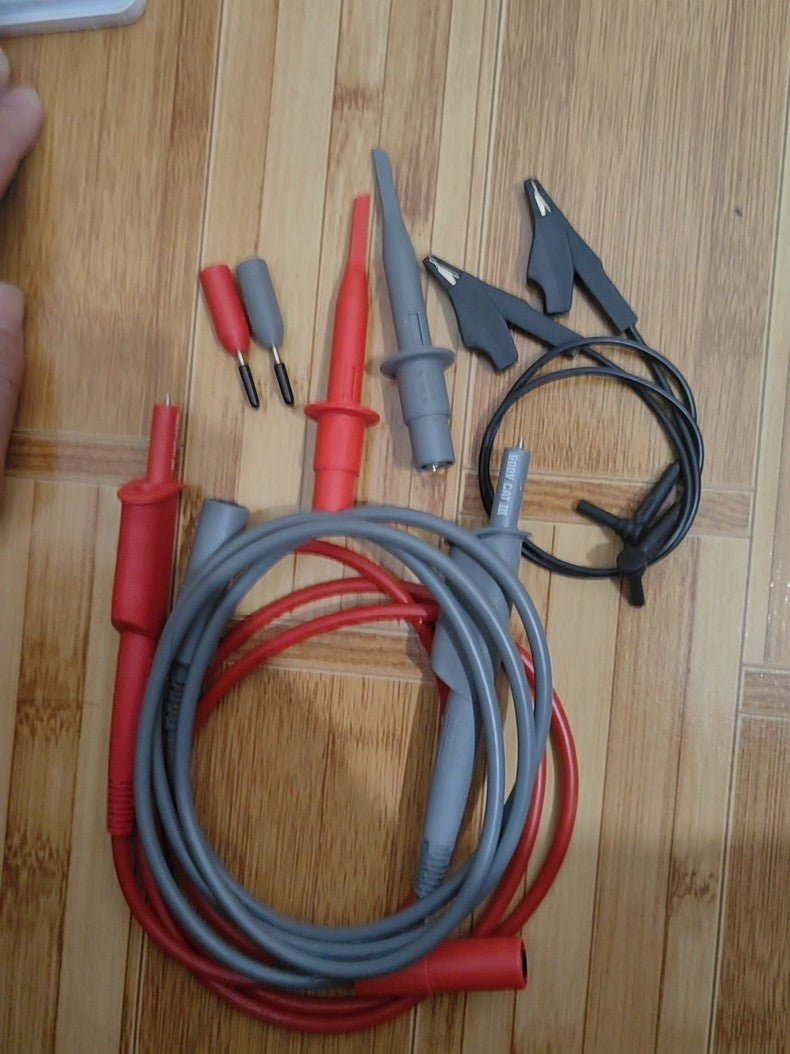 Fluke VP200 200MHz Passive Oscilloscope Probe Pair