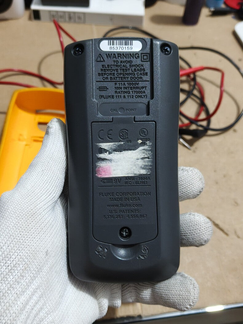 Used Fluke 112 True RMS Handheld Digital Multimeter