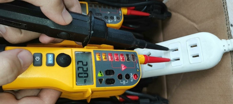 1PC Fluke T130 Voltage Continuity Tester 2-Pole Electrical Probe VDE Certified