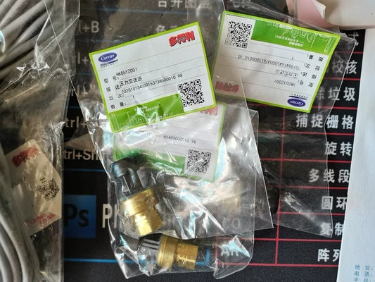 1PC New Carrier HK05YZ007 OP12DA057 Pressure Transducer HVAC Chiller Sensor