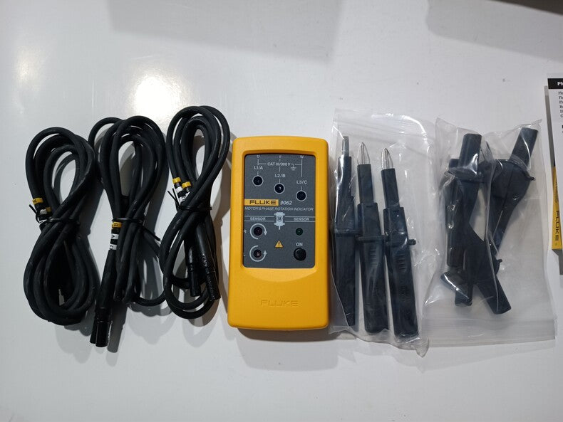New Fluke 9062 Motor Phase Rotation Indicator