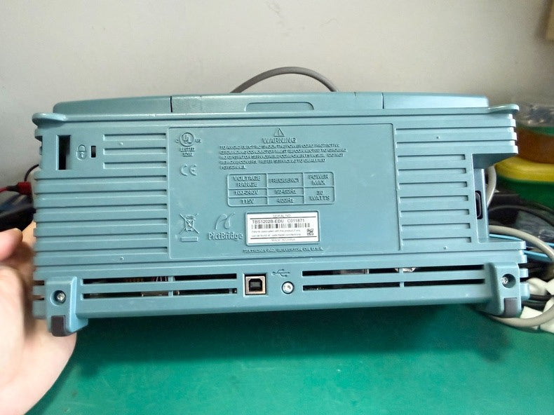 Used Tektronix TBS1202B-EDU 200MHz Oscilloscope