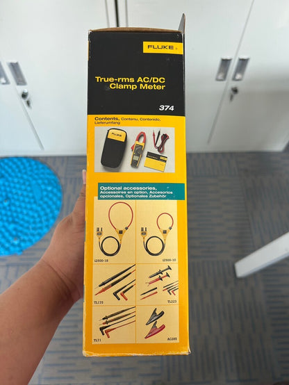 New Fluke 374 600V/600A True-RMS Clamp Multimeter