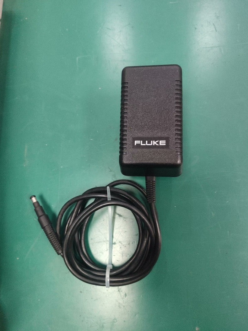 Used Original Fluke BC190/807 Charger 17.8V 240V