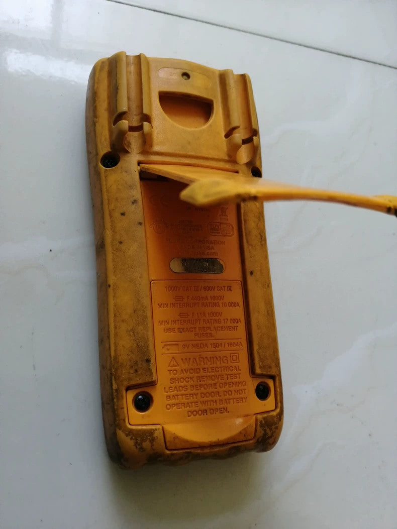 Used Fluke 177 True-RMS Digital Multimeter