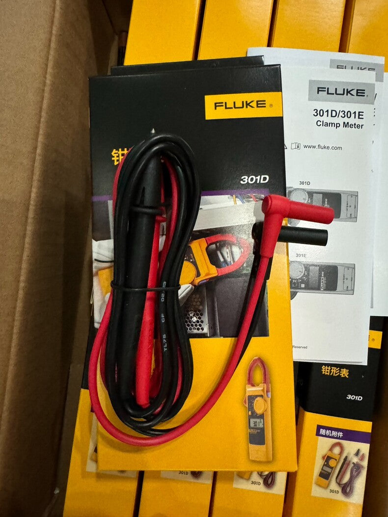 Fluke 301D AC/DC Clamp Meter 600A/600V