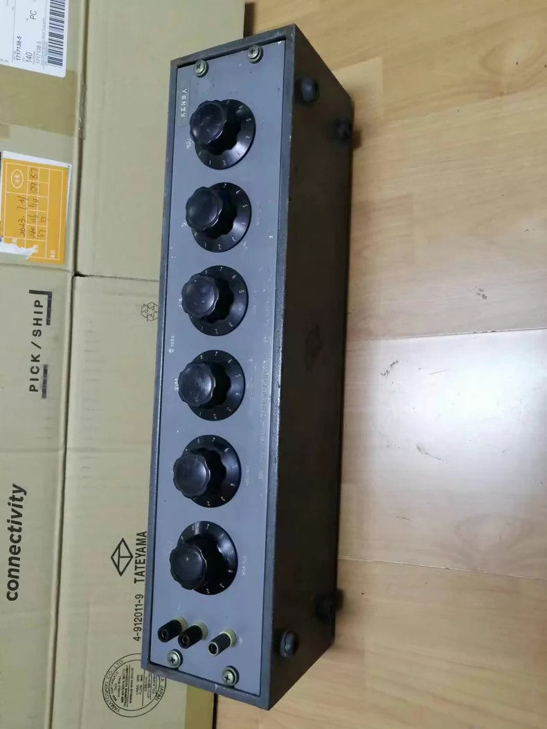 Used Yokogawa 2786 0.1-1111110Ω Resistance Decade Box