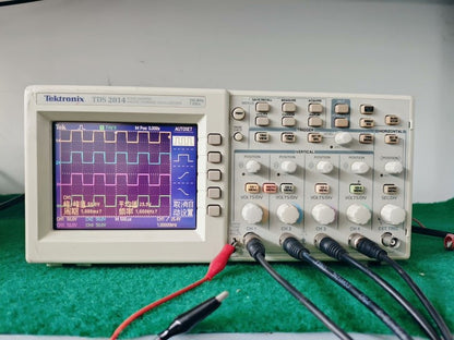 1PC Used Tested Tektronix TDS2014 100MHz 4CH 1GS/s Digital Storage Oscilloscope