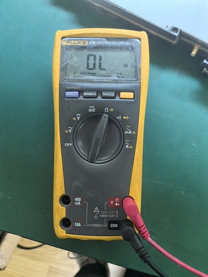 Used Fluke 175 True-RMS Digital Multimeter 600V