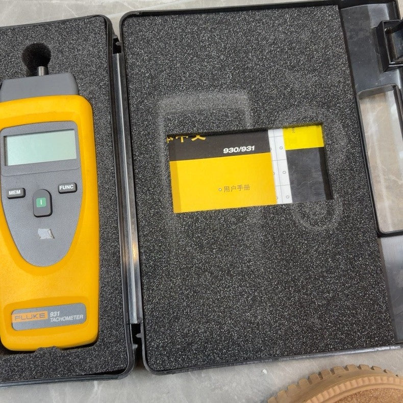 Fluke 931 Dual Mode Tachometer Speed Meter