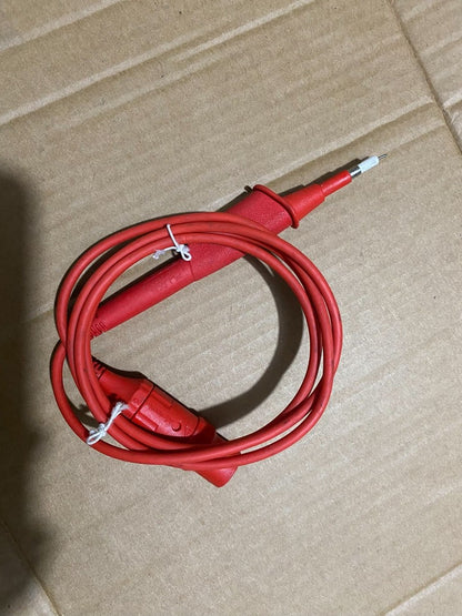 Used FLUKE VP210 Red 200MHz Voltage Probe Test Lead Set