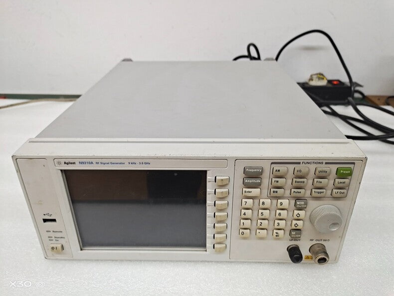 Keysight Agilent N9310A 9kHz-3GHz RF Signal Generator