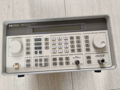 Used HP Agilent 8647A 250KHz-1GHz RF Signal Generator