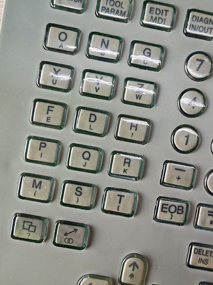 1PC New MITSUBISHI KS-4MB913A CNC Keypad M64/M520 Operator Panel