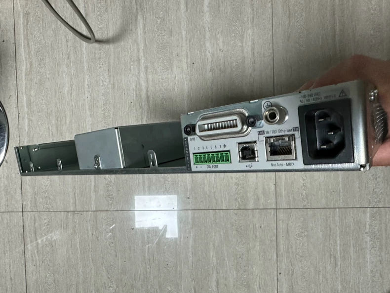 Used HP AGILENT N6700B Modular Power System