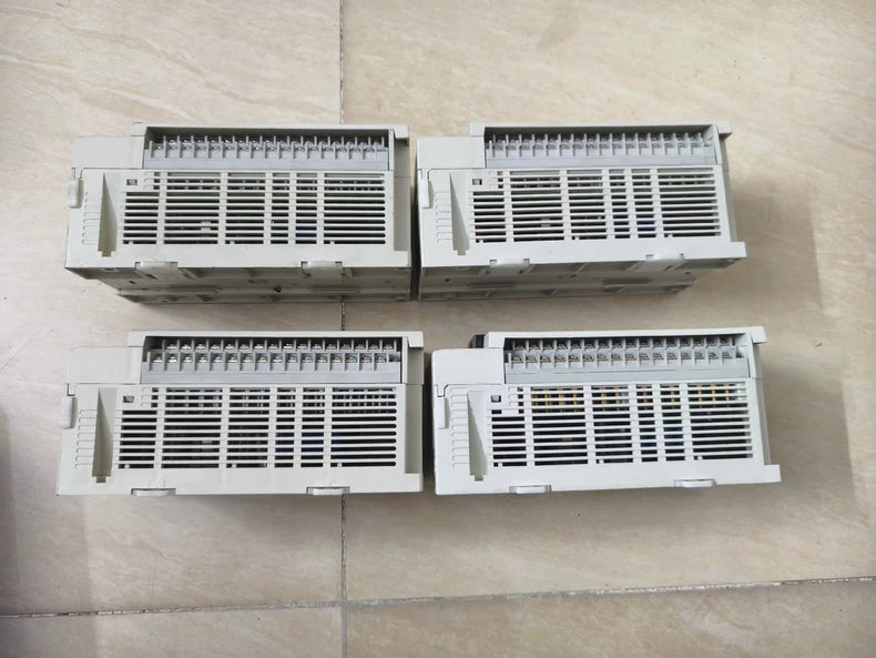 Used Mitsubishi FX3U-48MR 48-Point PLC