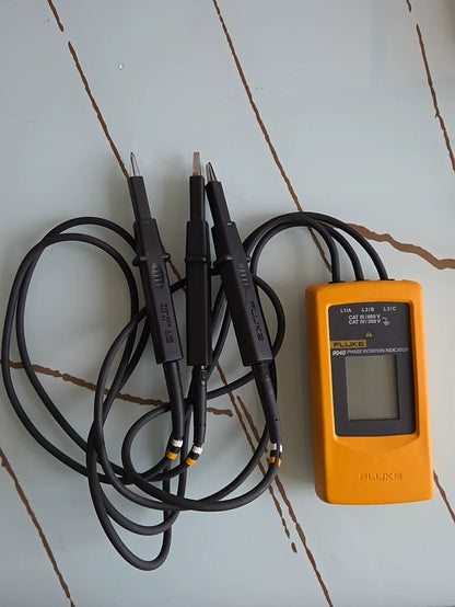 Fluke 9040 Digital Phase Rotation Indicator