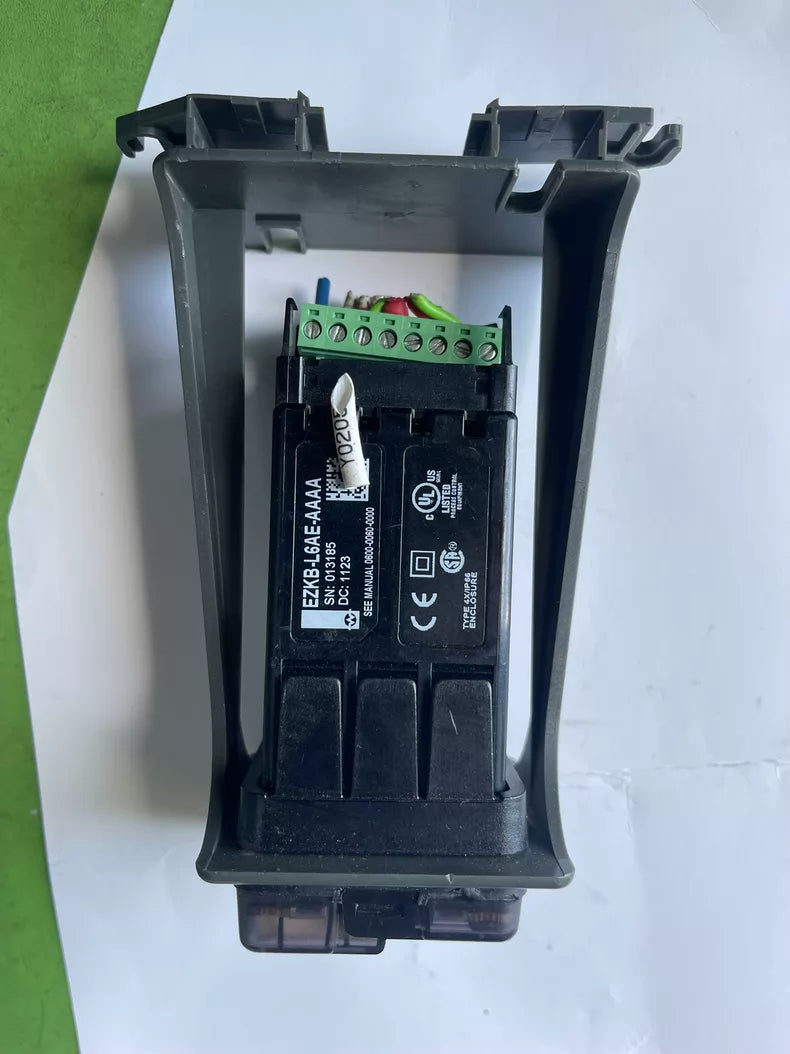 Used EZKB-L6AE-AAAA Industrial Connector