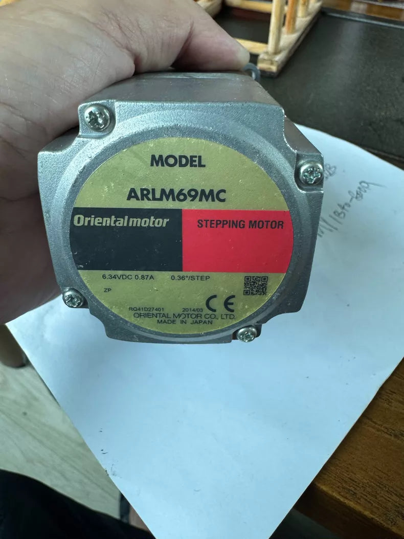 Used Oriental Motor ARLM66MC 2-Phase Stepper Motor