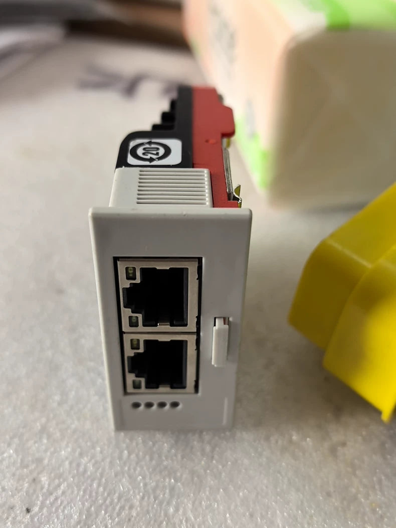 Used Schneider VW3E704000000 Drive Module