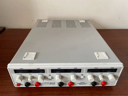 HAMEG HM7042-5 Triple Power Supply