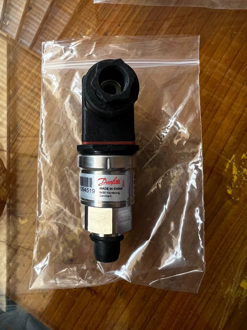 Used Danfoss MBS3050 0-60 Bar Pressure Transmitter