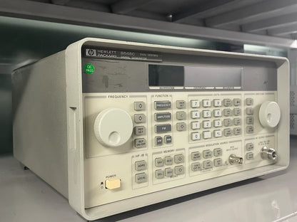 KEYSIGHT HP AGILENT 8648C Signal Generator 9kHz-3.2GHz