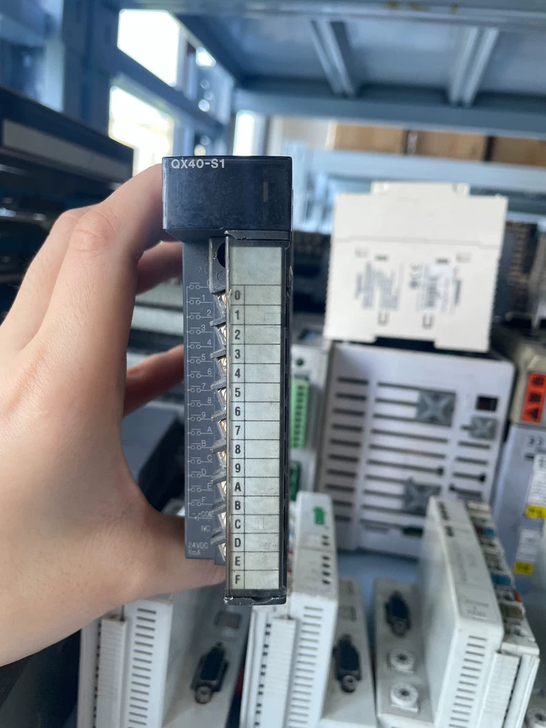 Used QX40-S1 Industrial Control Module