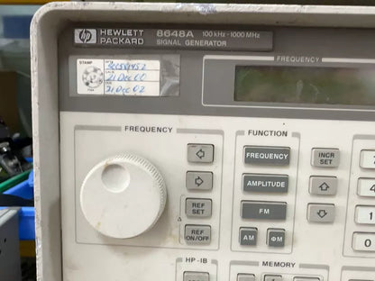 HP AGILENT 8648A RF Signal Generator 100kHz-1GHz
