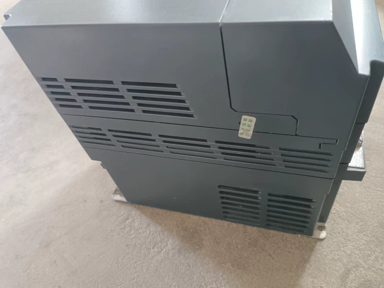 Used Schneider ATV320U75N4B 7.5kW Variable Speed Drive