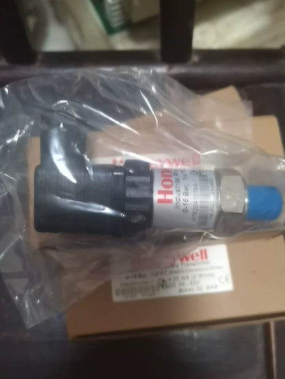 Used Eaton P7620A1016A-1 Industrial Controller