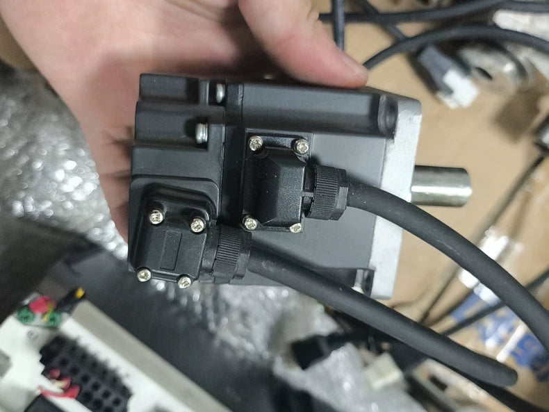 Used HF-KP23 Servo Motor