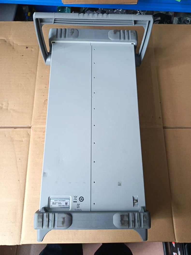 Keysight B2902A 100fA/210V Precision Source Measure Unit