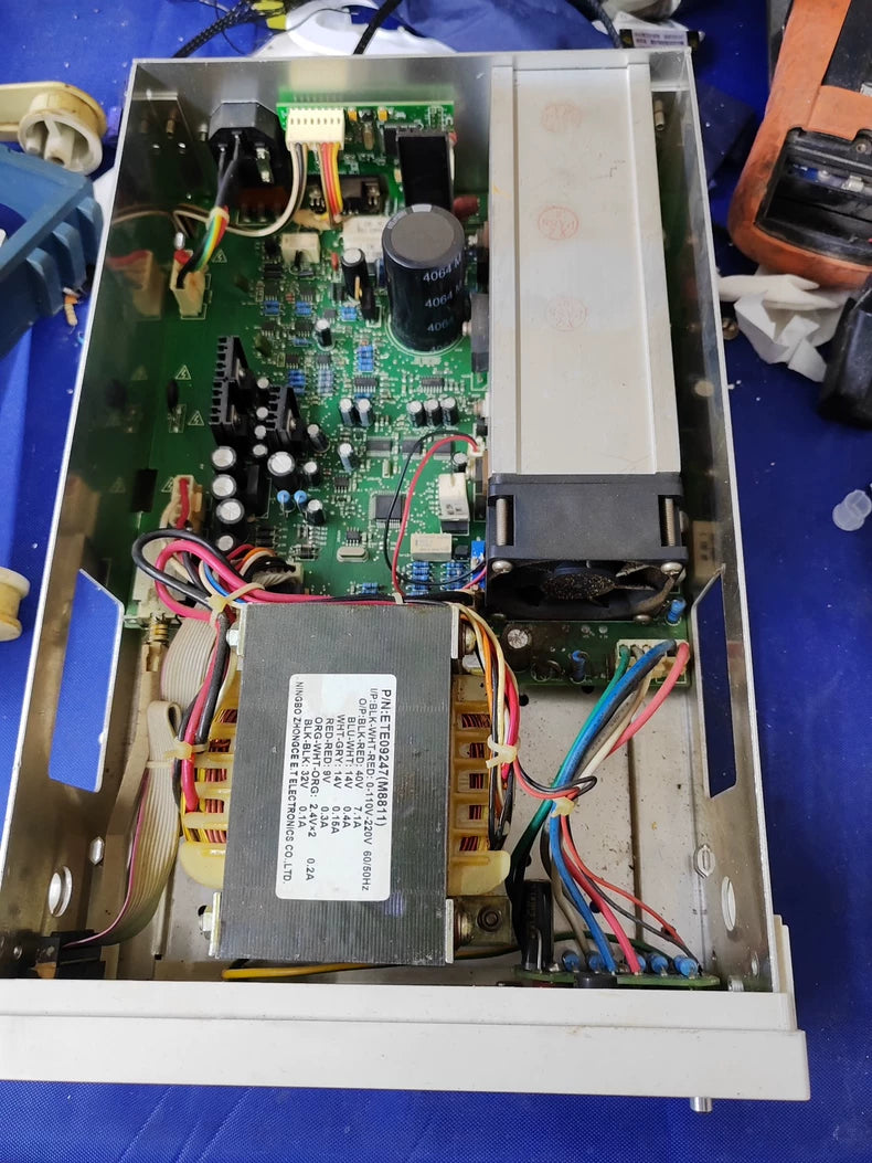 Used Maynuo M8813 DC Power Supply 150V/1A