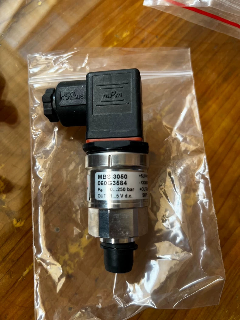 Used Danfoss MBS3050 0-60 Bar Pressure Transmitter