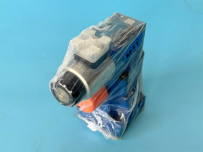 Used Rexroth R900925192 Hydraulic Valve