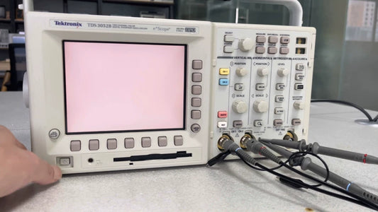 Used Tektronix TDS 3052B 500 MHz Digital Oscilloscope