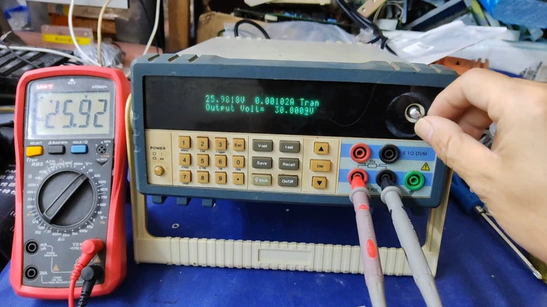 Used Maynuo M8813 DC Power Supply 150V/1A
