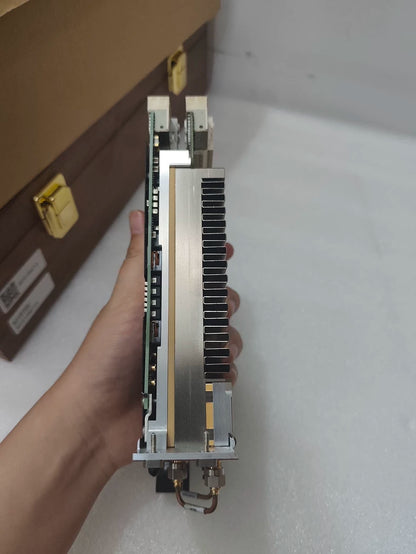 Keysight M9305A Upconverter