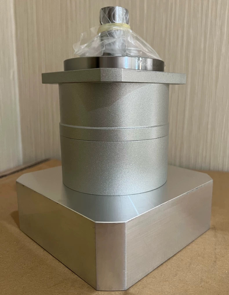 Used Shimpo VRB-090C-10-K3-28HA22 Gearmotor