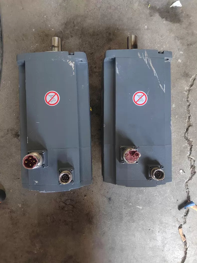Used Siemens 1FL6067-1AC61-0AG1 Servo Motor