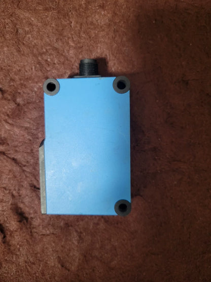 Used Sick WL27-3P2451 Proximity Switch Sensor
