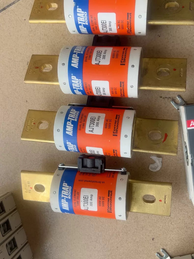 Used AJT60 AMP-TRAP 60A 600V Class J Fuse