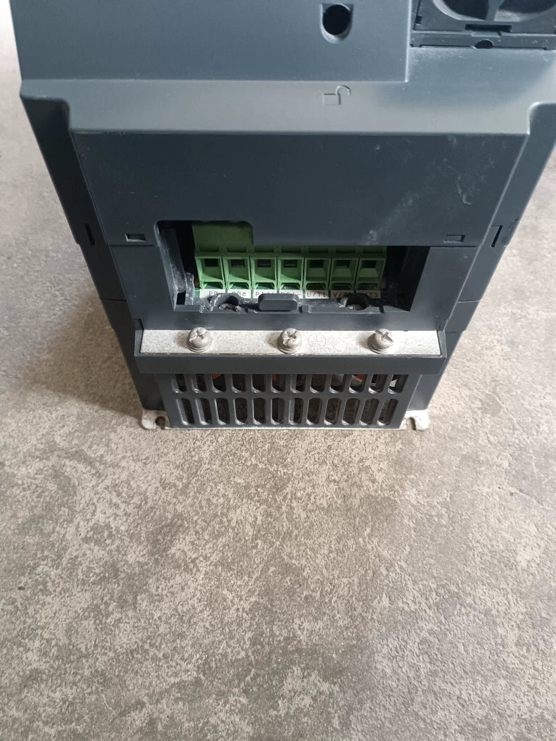 Used Schneider ATV320U75N4B 7.5kW Variable Speed Drive