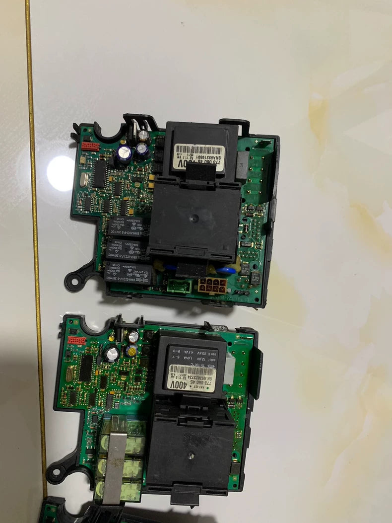 Used 77306045 Industrial Relay Control Module