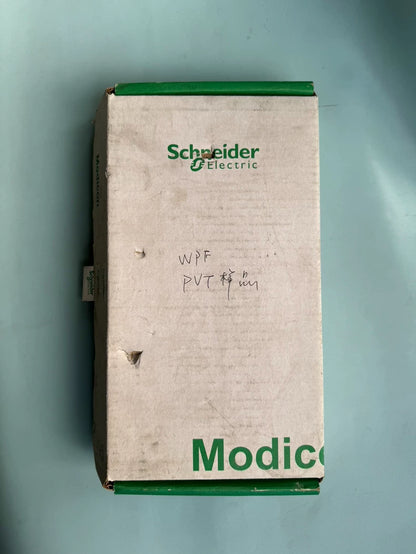 Used Schneider 140DDO35300C Digital Output Module